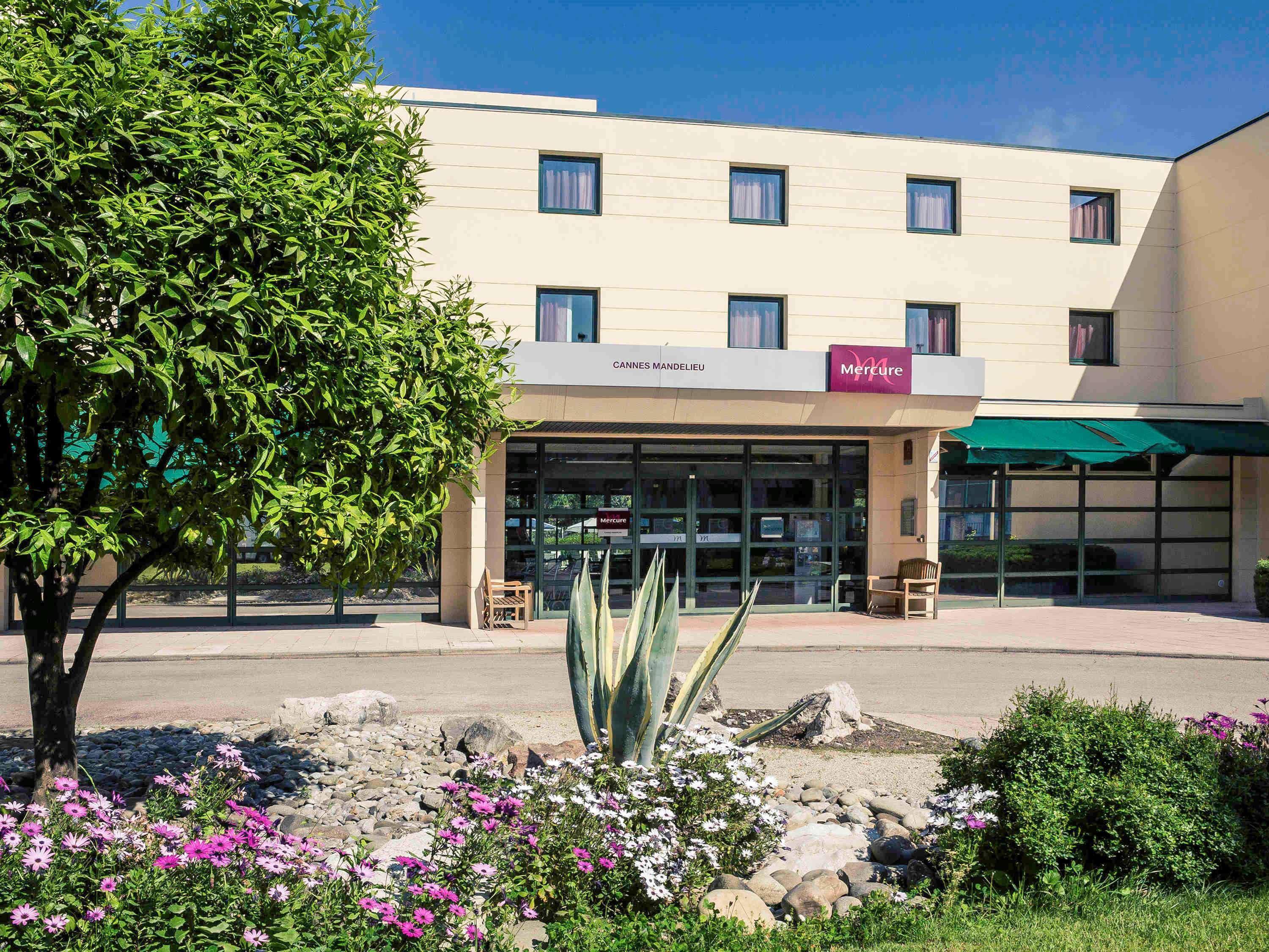 Mercure Cannes Mandelieu Екстер'єр фото