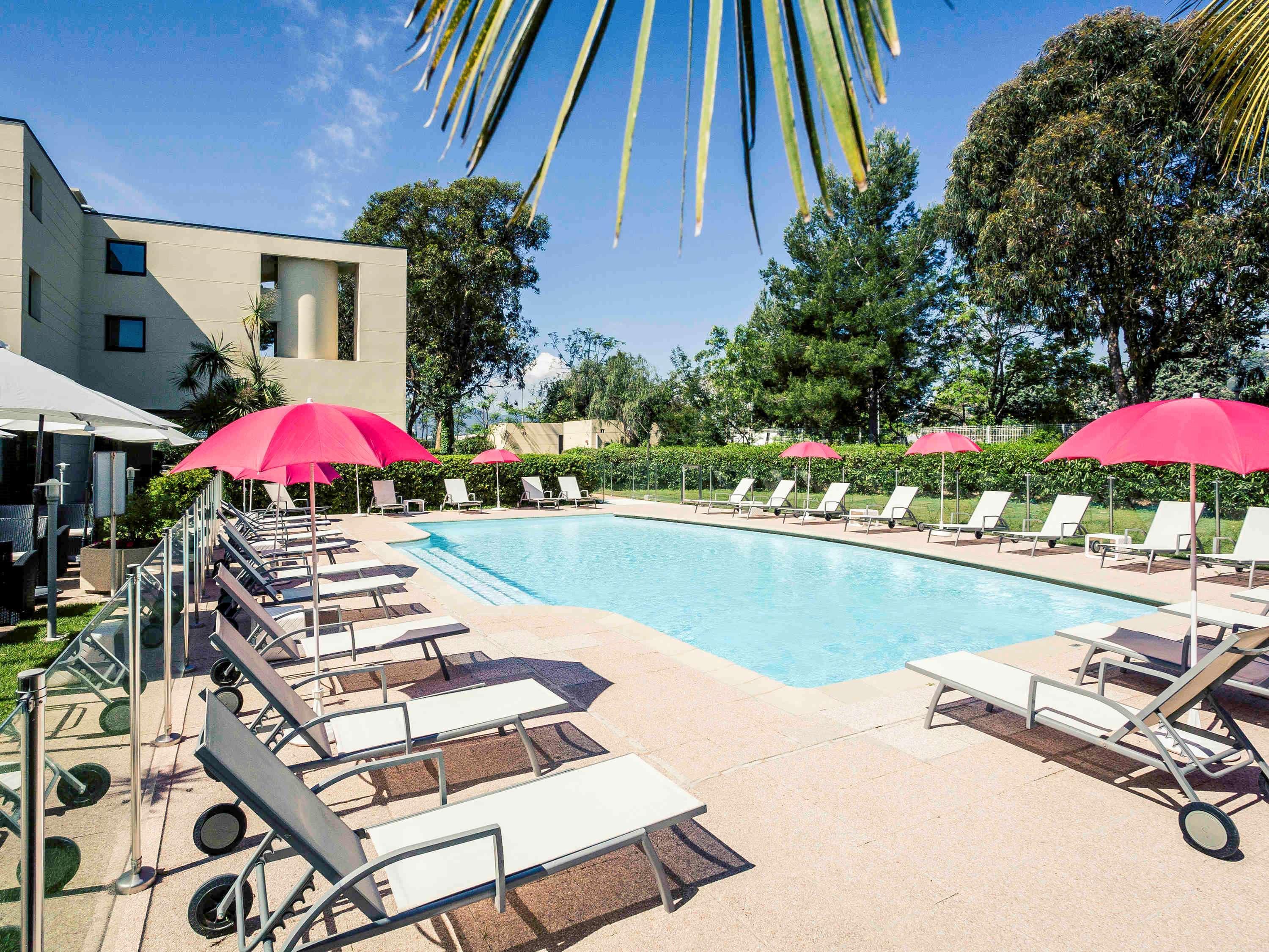 Mercure Cannes Mandelieu Екстер'єр фото